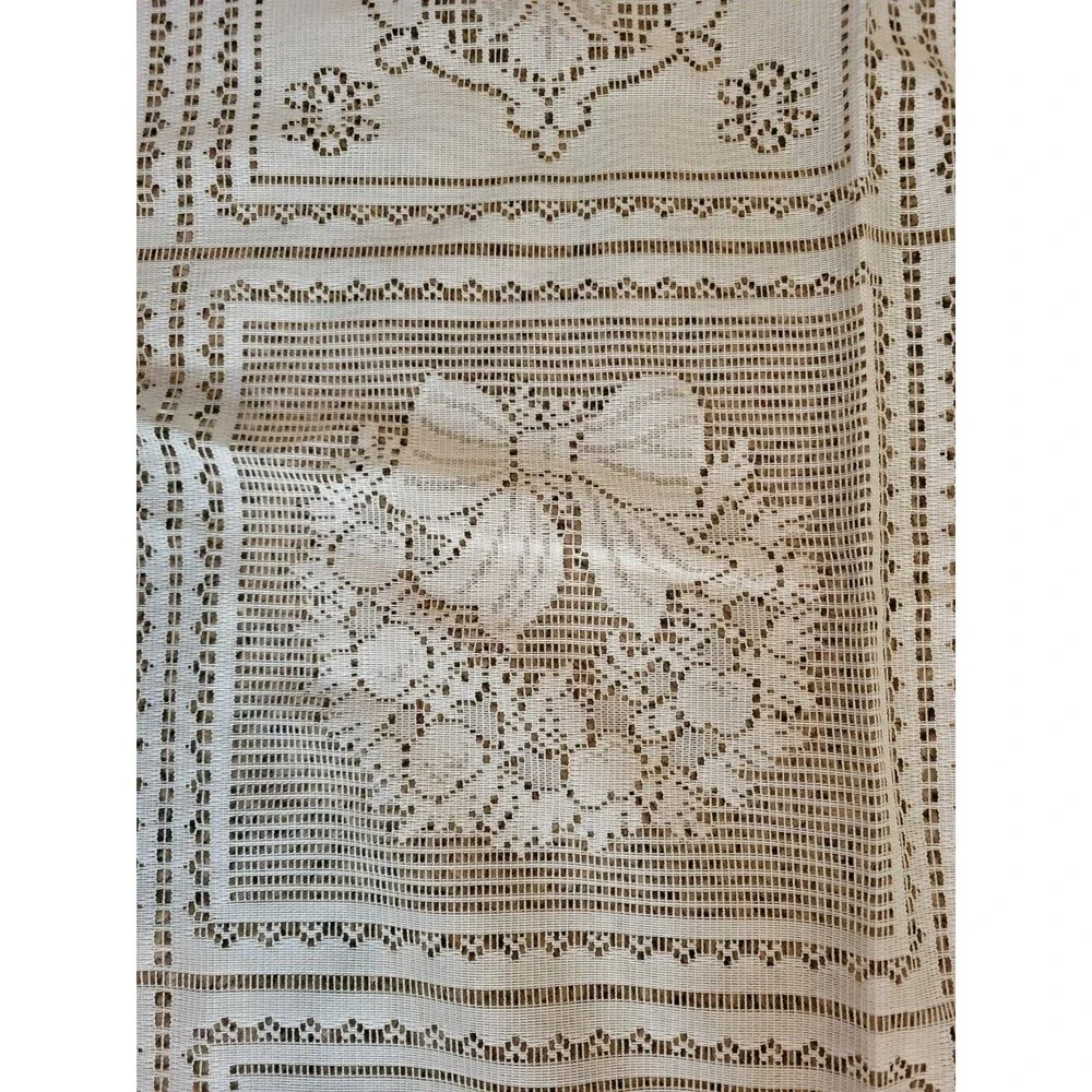 Vintage Artex Lace Winter Scene Obling 60x90 Tablecloth Ivory Christmas
